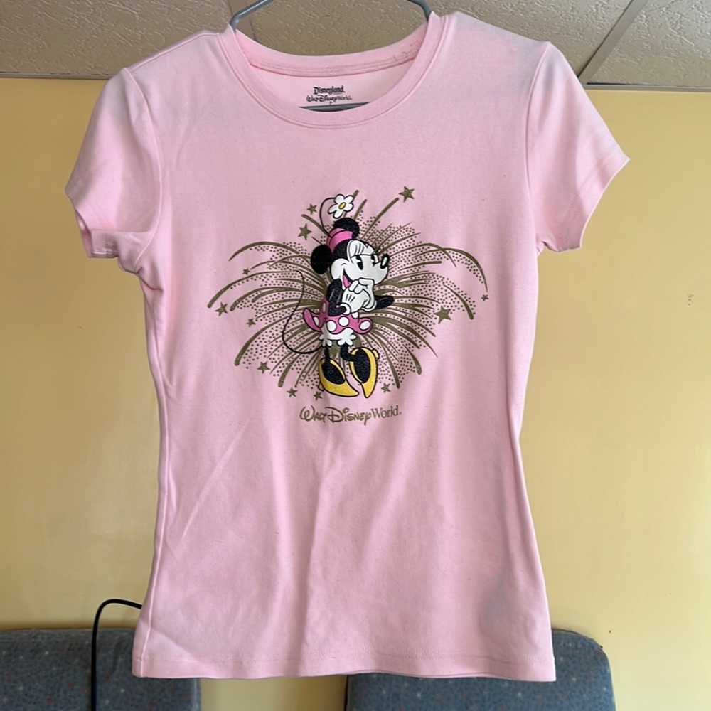 Walt Disney World T Shirt size Medium Minnie Mouse